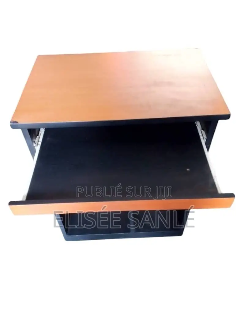 Table Pour Ordinateur Bureau Et Portable