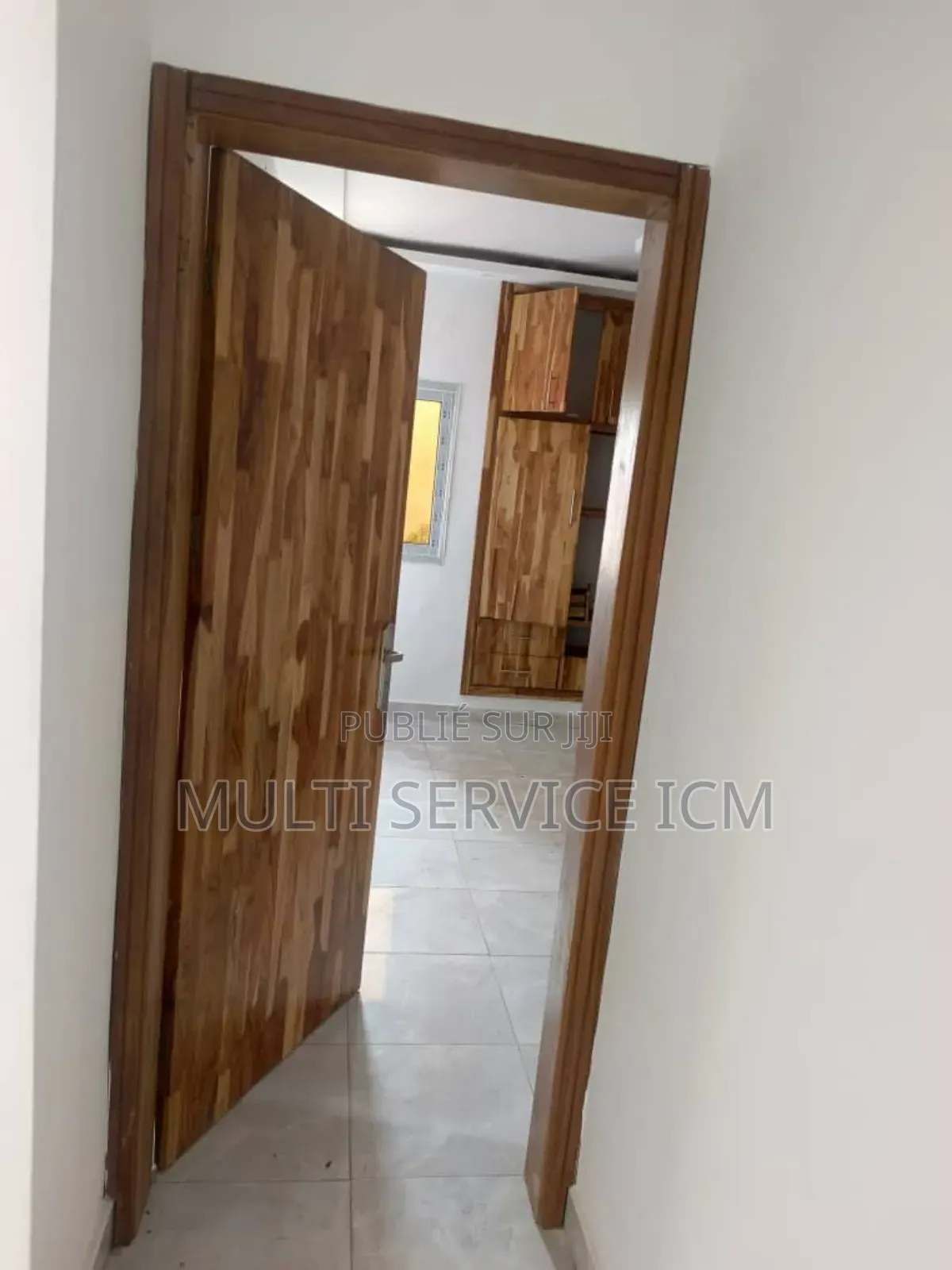 2chbre Blocs d'appartements dans Ismaël Coulibaly, Cocody à Vendre