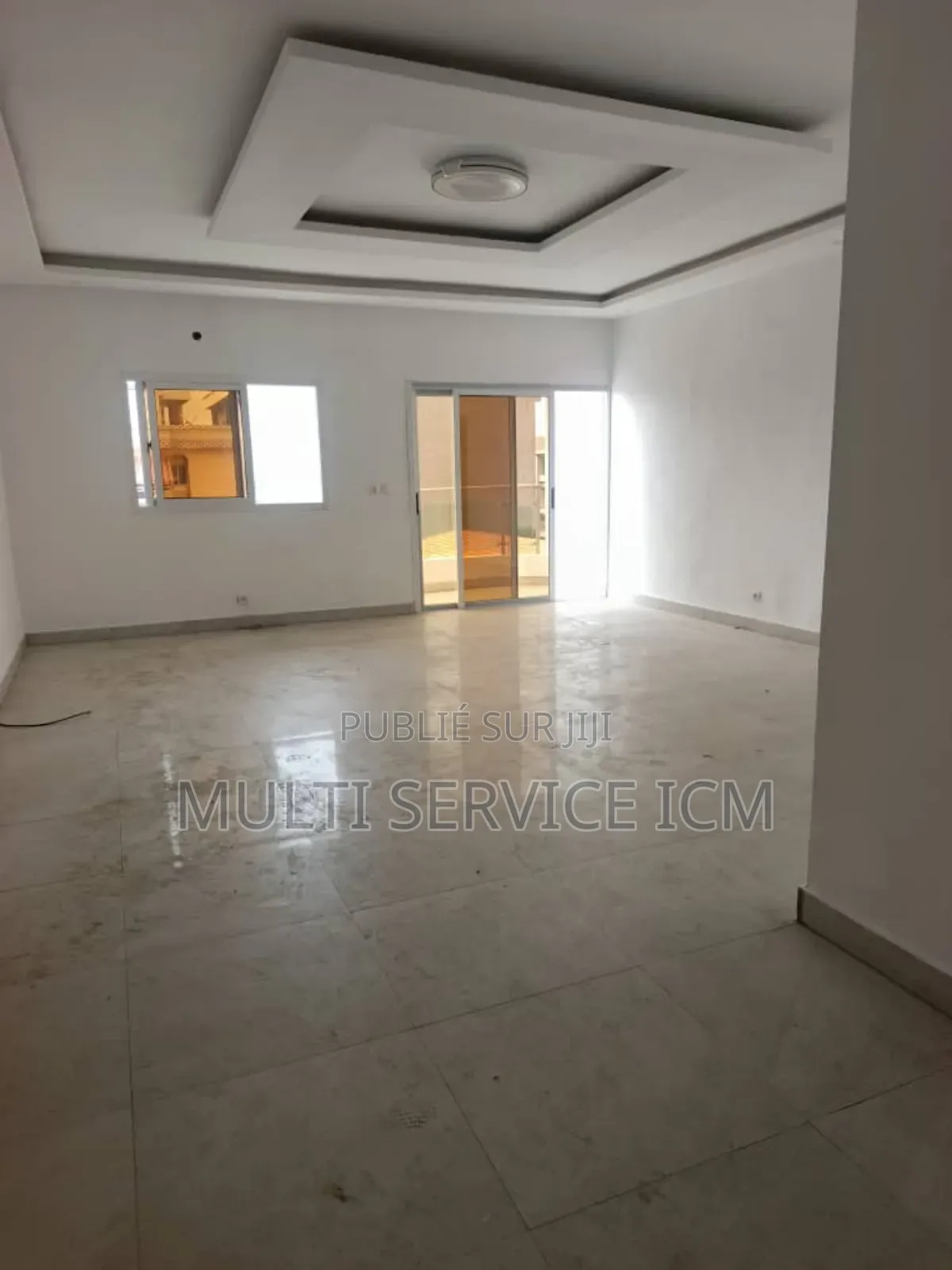 2chbre Blocs d'appartements dans Ismaël Coulibaly, Cocody à Vendre