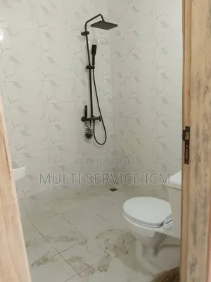 2chbre Appartement dans Ismaël Coulibaly, Cocody à Vendre