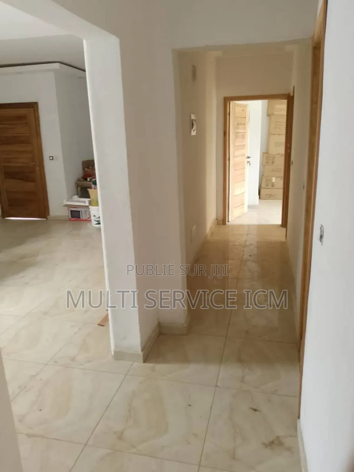 2chbre Appartement dans Ismaël Coulibaly, Cocody à Vendre