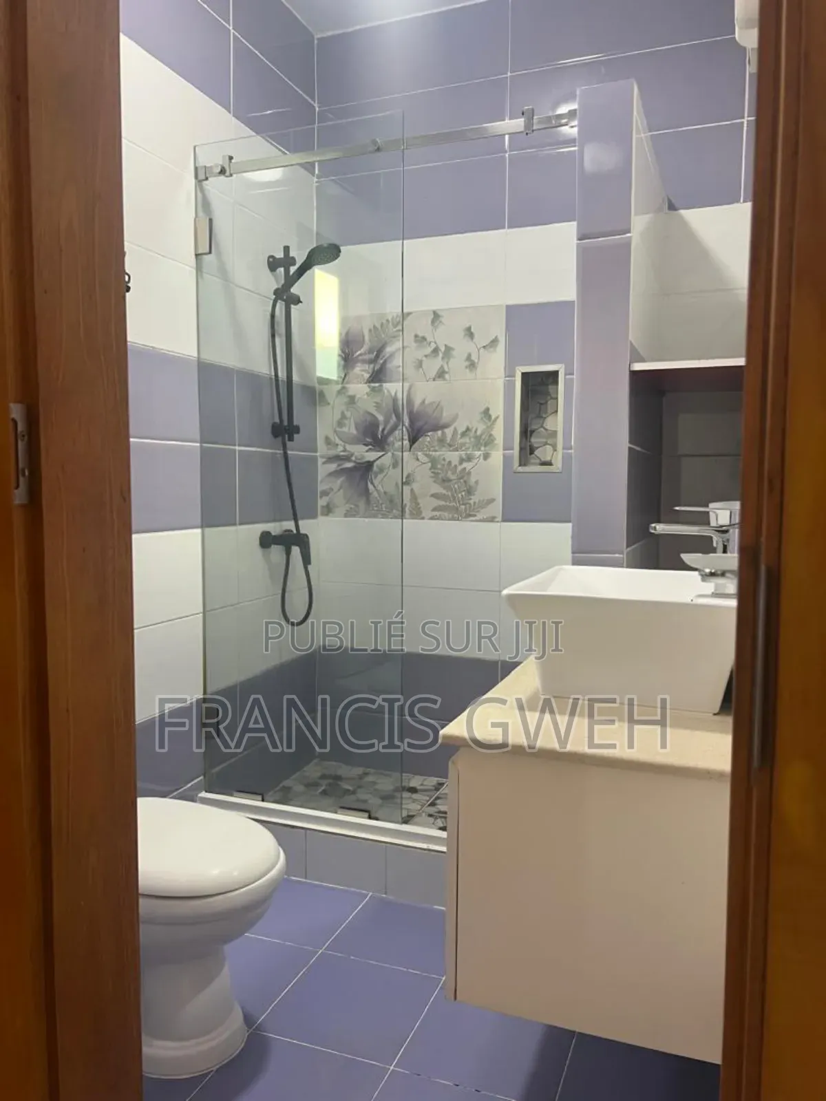 2chbre Appartement dans Francis Gweh, Cocody à Vendre