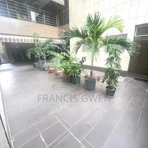 2chbre Appartement dans Francis Gweh, Cocody à Louer