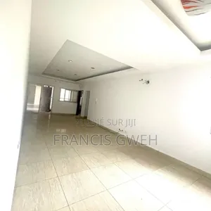 2chbre Appartement dans Francis Gweh, Cocody à Louer