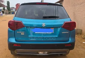 Suzuki Vitara 2022 Blue