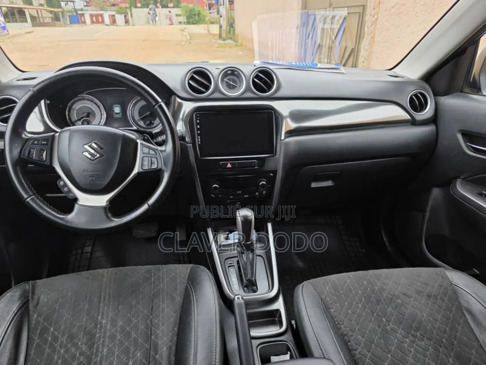 Suzuki Vitara 2022 Blue