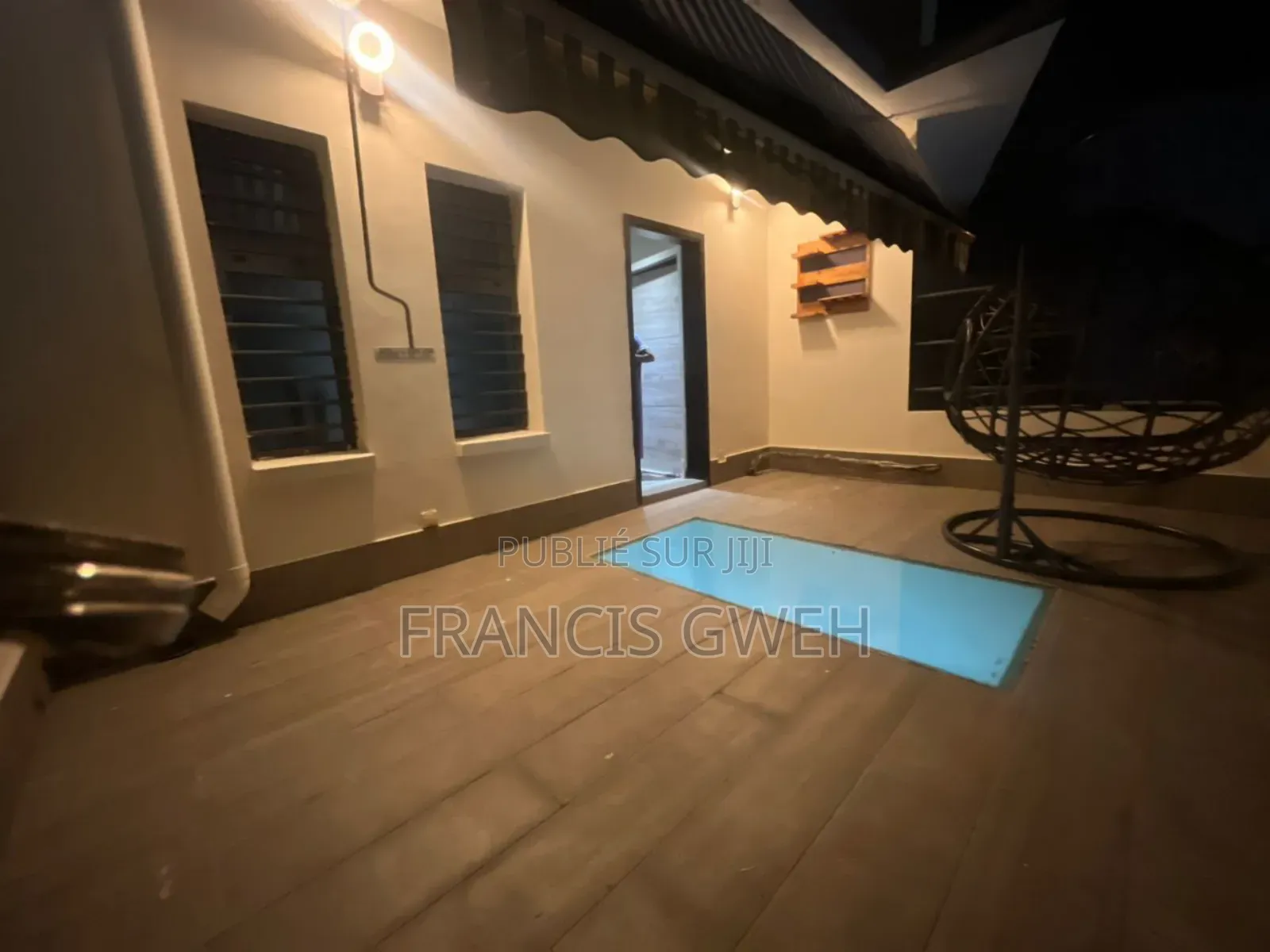 4chbre Duplex dans Francis Gweh, Cocody à Louer