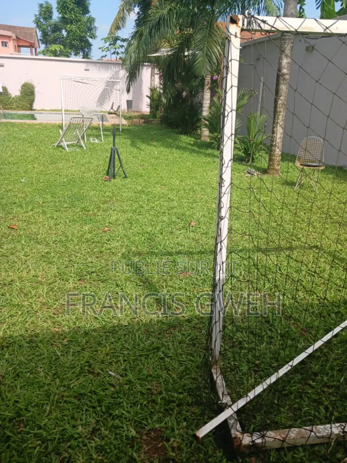 5chbre Duplex dans Francis Gweh, Cocody à Louer