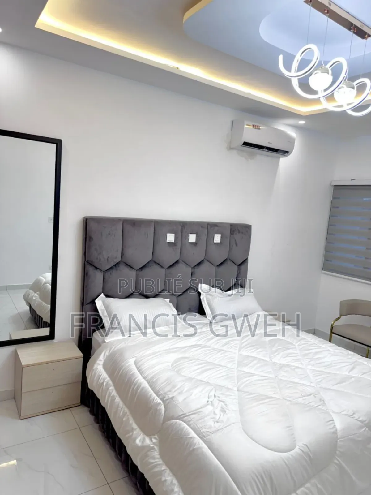 Furnished 2chbre Appartement dans Francis Gweh, Cocody à Louer