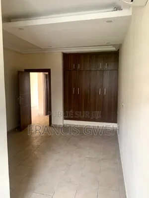 Photo - 2chbre Appartement dans Francis Gweh, Cocody à Louer