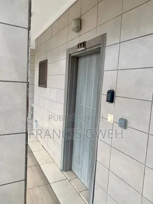 2chbre Appartement dans Francis Gweh, Cocody à Louer