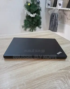 New Lenovo ThinkPad X270 8GB Intel Core I5 SSD 256GB