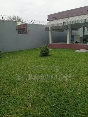 Photo - Villa en Location