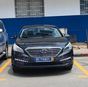 Photo - Hyundai Sonata Sport 2.0T Sedan FWD (2.0L 4cyl 6A) 2017 Gris