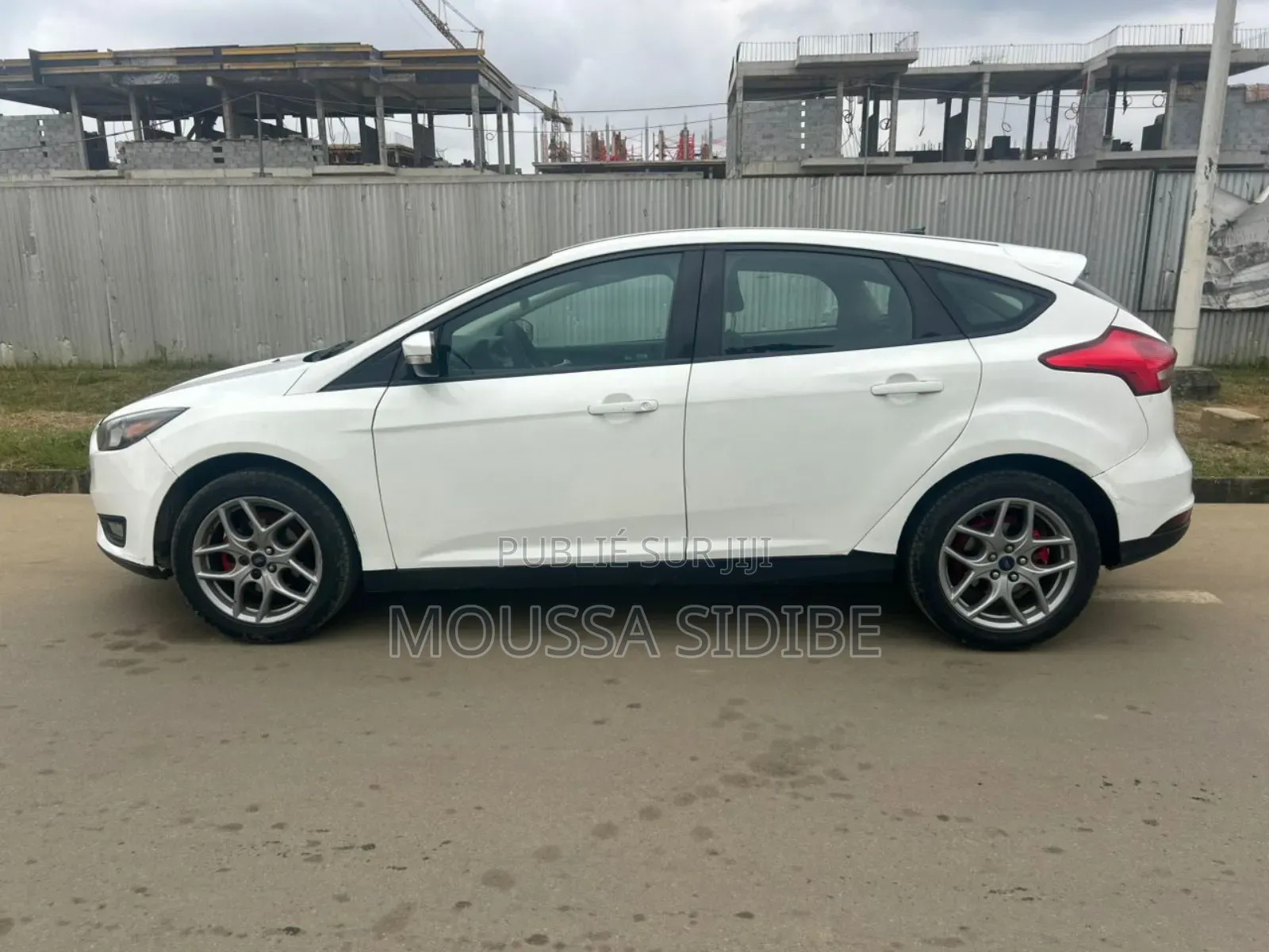 Ford Focus 2015 Blanc