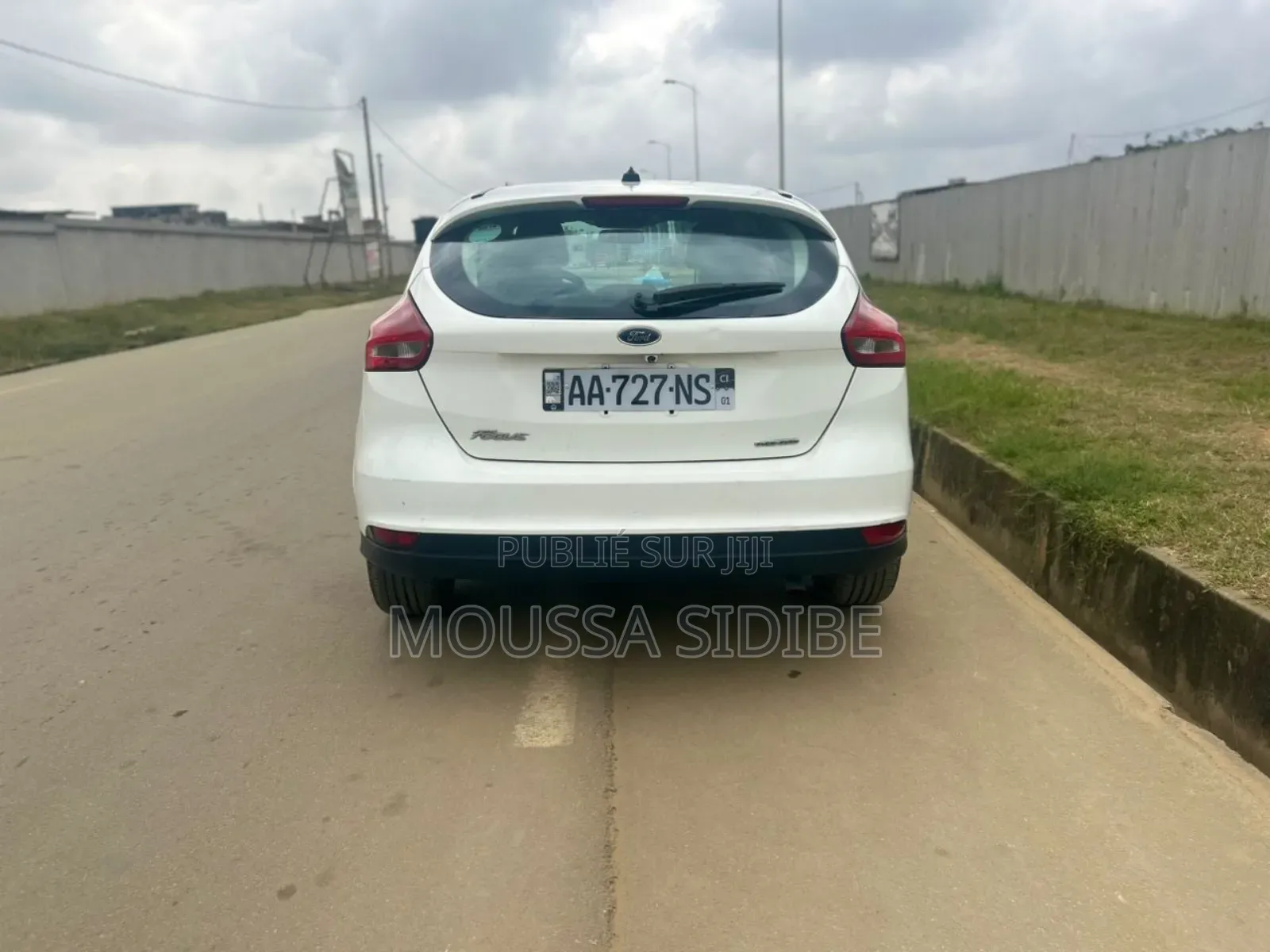 Ford Focus 2015 Blanc