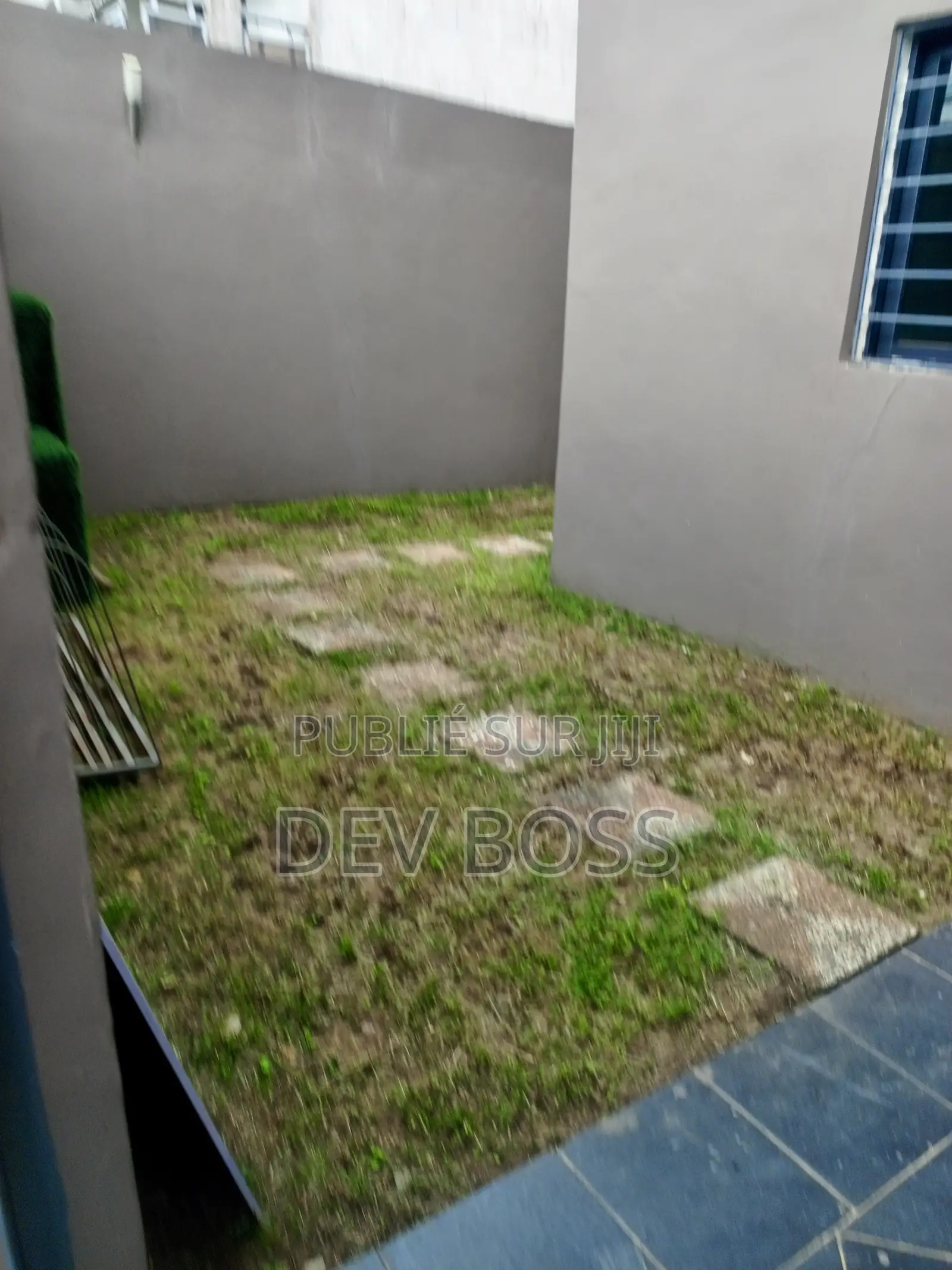 7chbre Duplex dans Villa Duplex, Bingerville à Louer