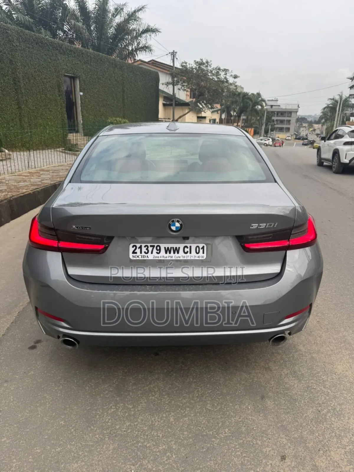 New BMW 330i 2025 Gris