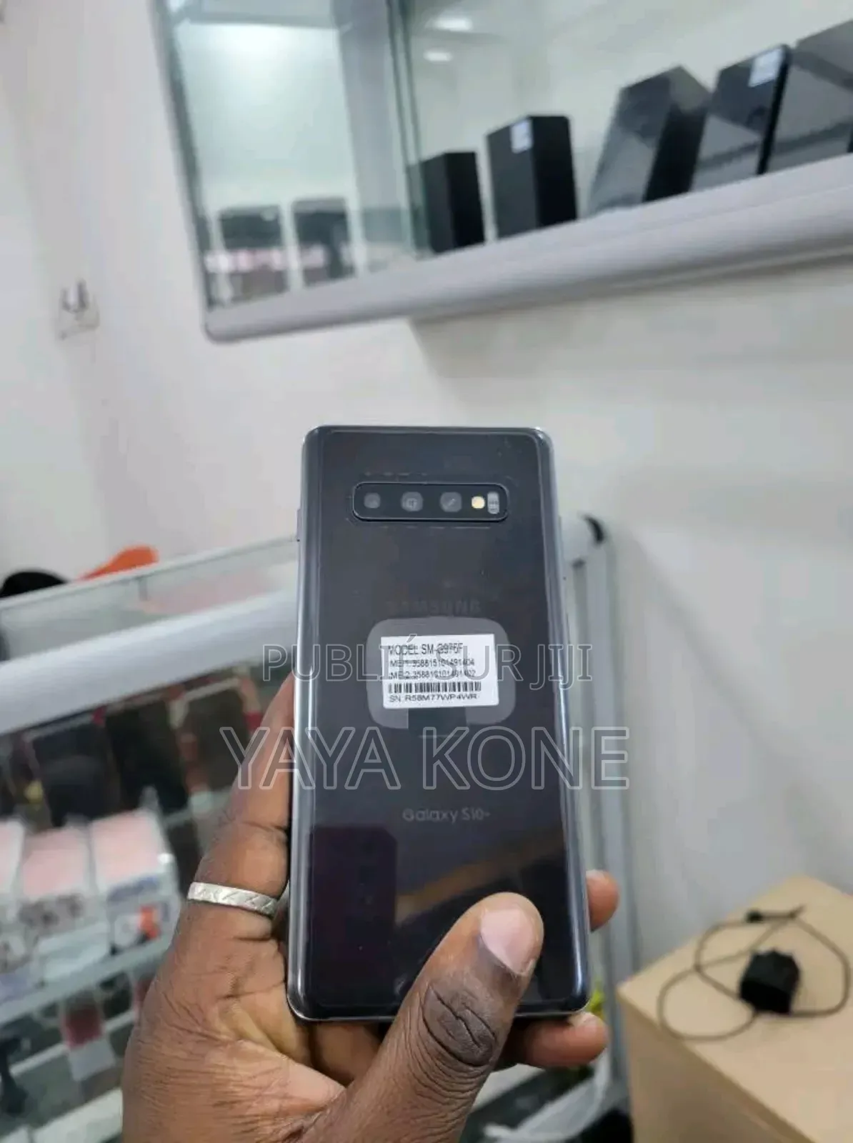 New Samsung Galaxy S10e 128 GB Bronze