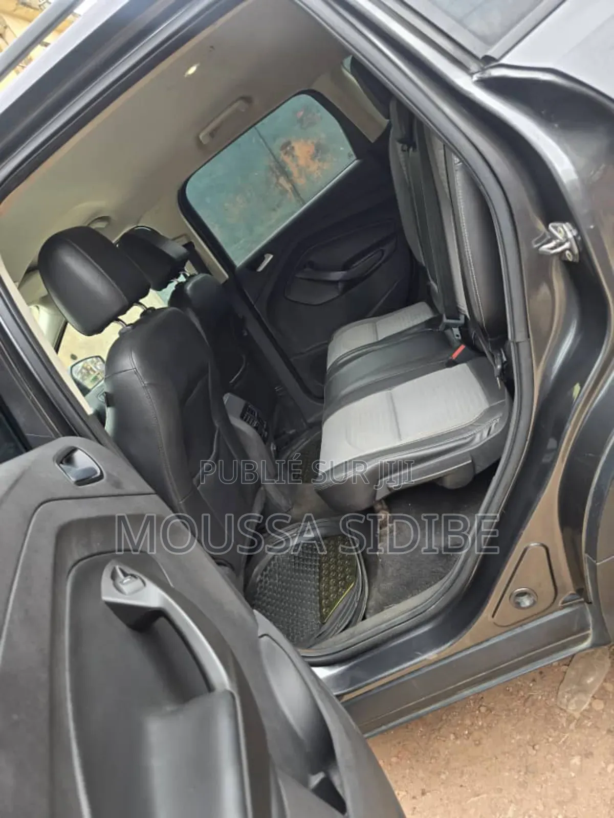 Ford Escape 2018 Gris