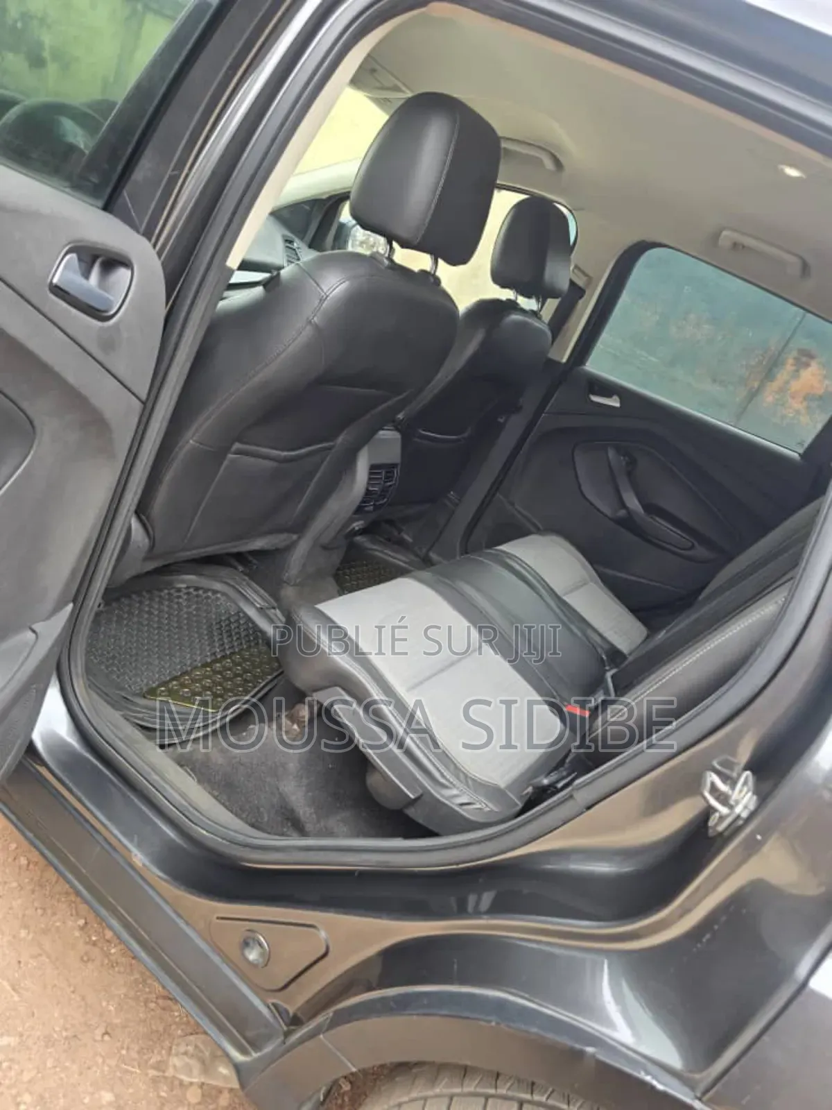 Ford Escape 2018 Gris