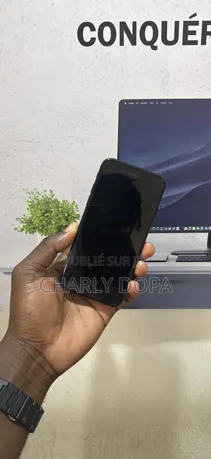 Apple iPhone 7 32 GB Black