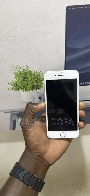 Apple iPhone 7 32 GB Argenté