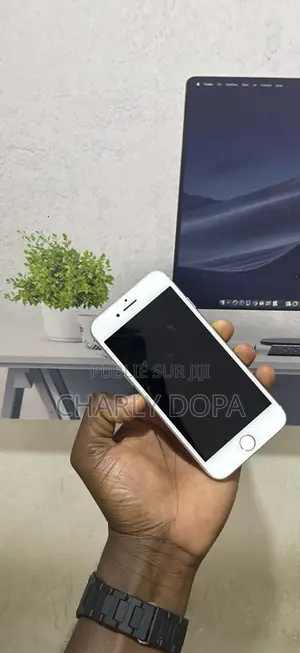 Apple iPhone 7 32 GB Argenté