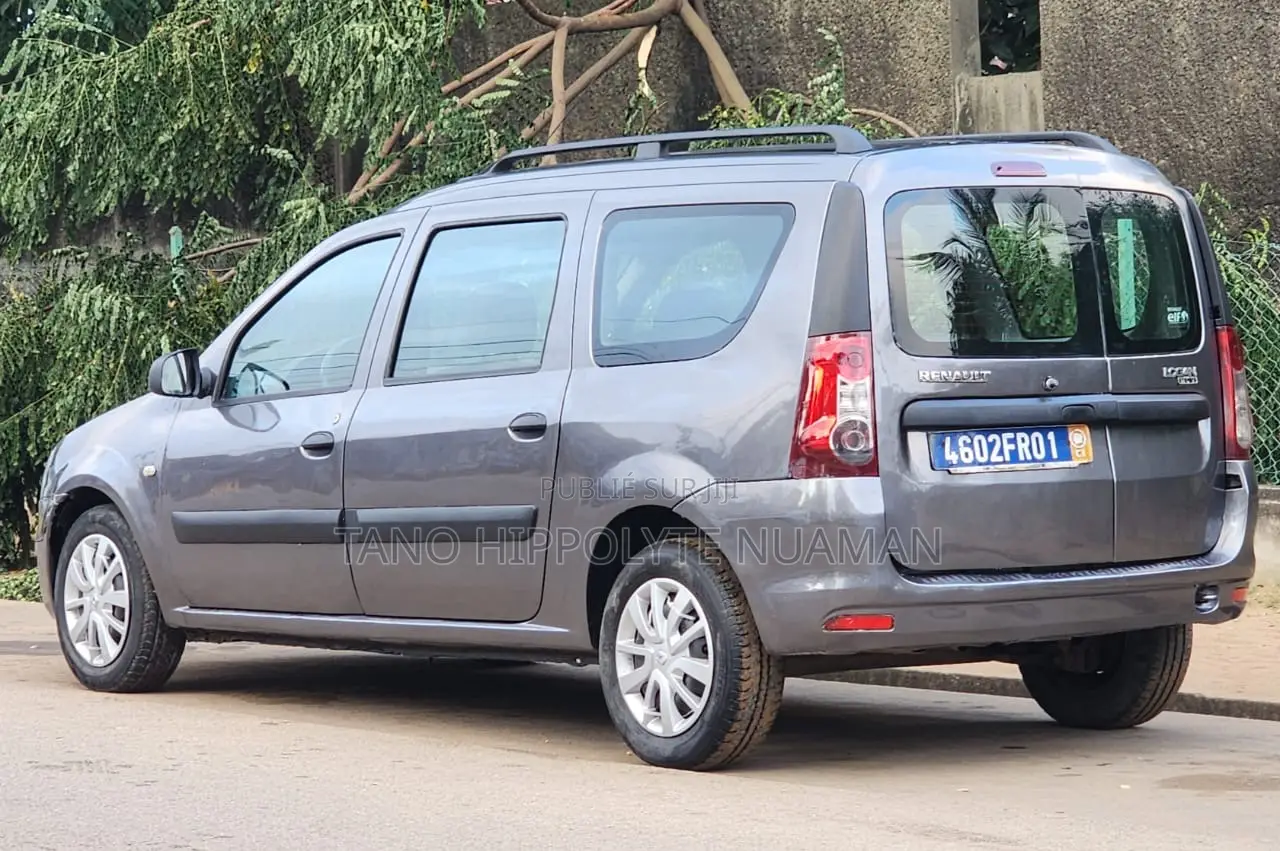 Renault Logan 2014 Gris