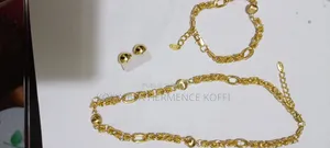 Collier Et Boucle d'Oreille