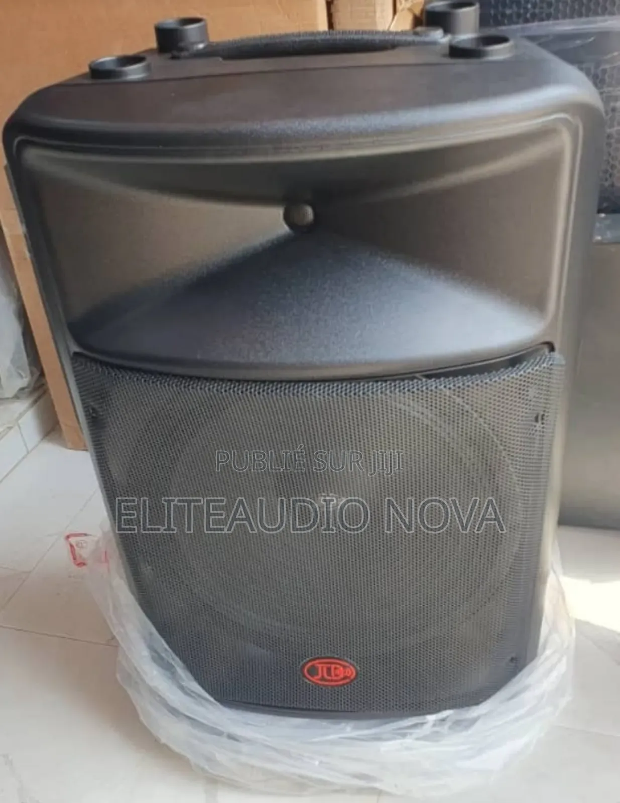 Enceinte Bluetooth Disponible