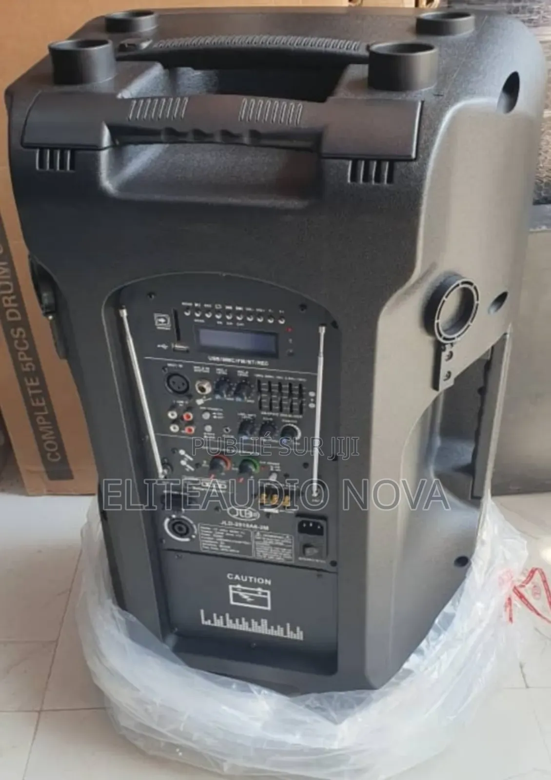 Enceinte Bluetooth Disponible