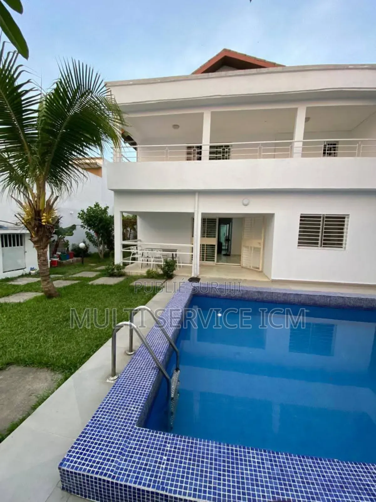 5chbre Duplex dans Ismaël Coulibaly, Cocody à Vendre