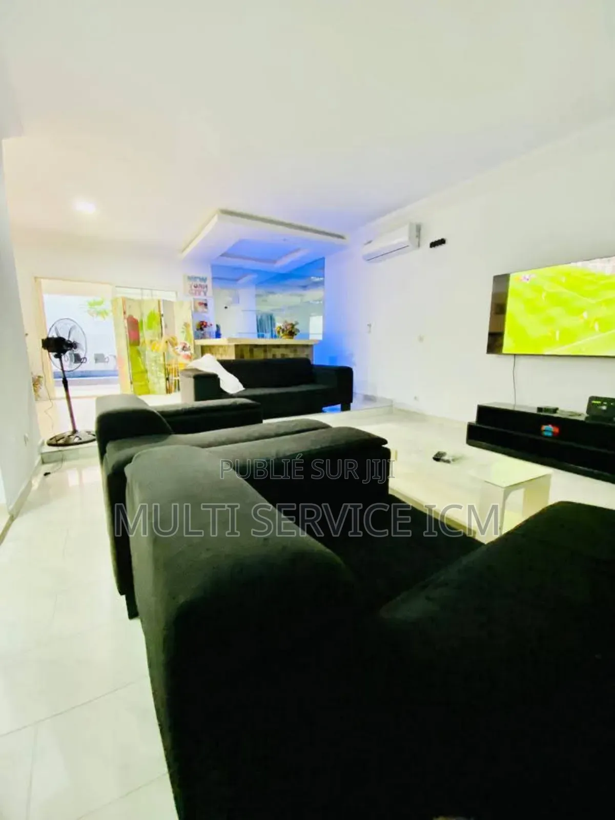 5chbre Duplex dans Ismaël Coulibaly, Cocody à Vendre