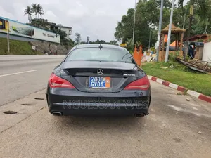 Photo - Mercedes-Benz GLA 250 SV Premium 2014 Black