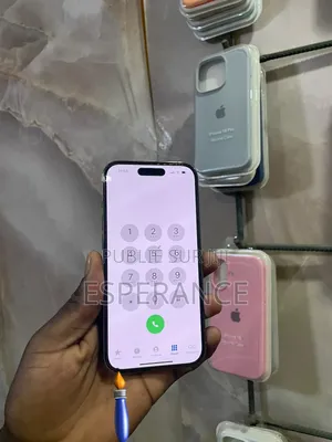 Photo - Apple iPhone 14 Pro 128 GB Blanc