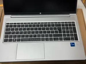 New Ordinateur Portable HP EliteBook 840 G7 8GB Intel Core I5 SSD 256GB