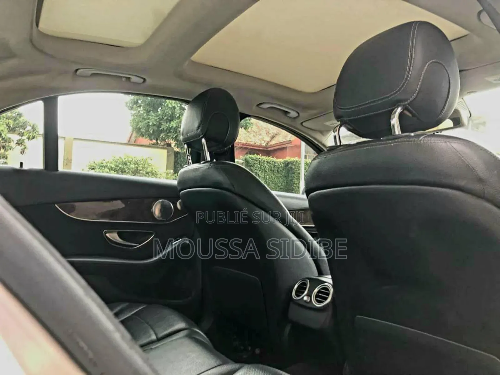 Mercedes-Benz C300 Base 4Matic Sedan AWD (2.0L 4cyl 7A) 2017 Gris