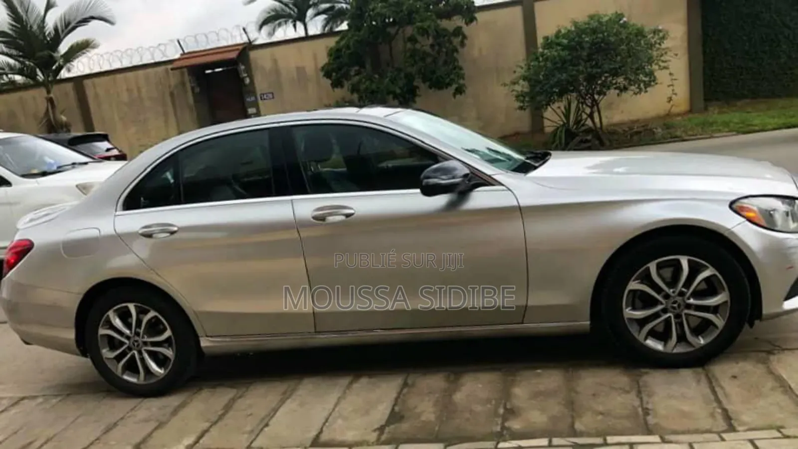 Mercedes-Benz C300 Base 4Matic Sedan AWD (2.0L 4cyl 7A) 2017 Gris