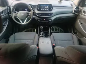 Hyundai Tucson Limited 2021 Black