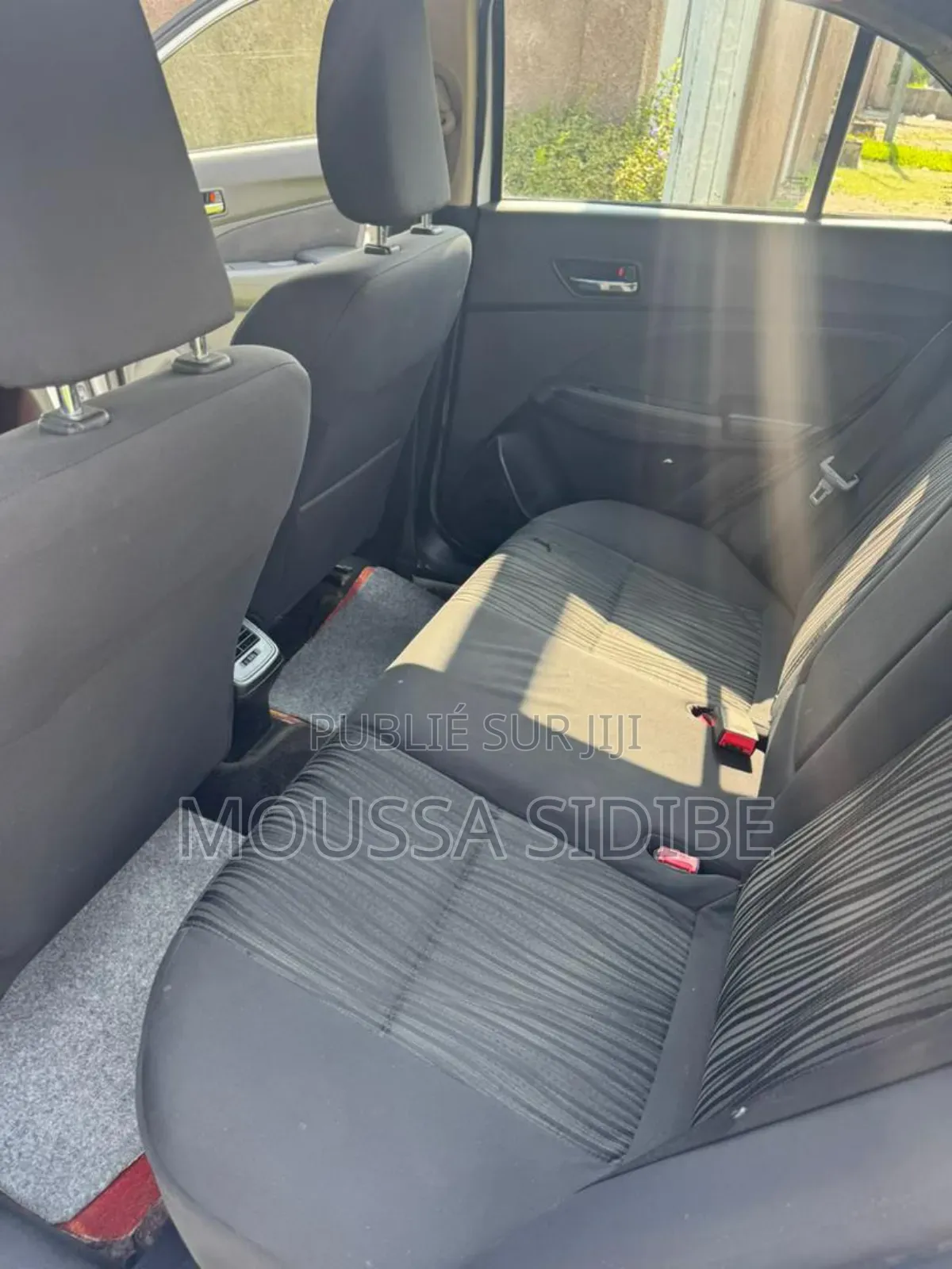 Suzuki Dzire 2023 Blanc