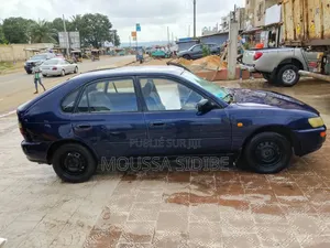 Toyota Corolla 2001 Blue