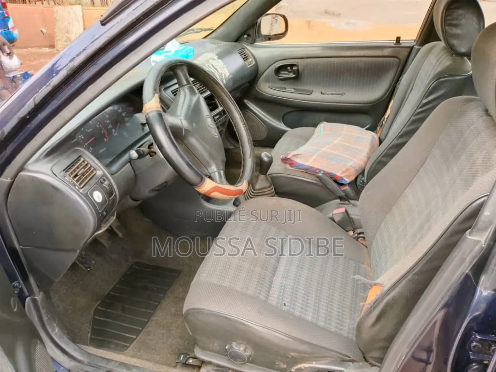 Toyota Corolla 2001 Blue