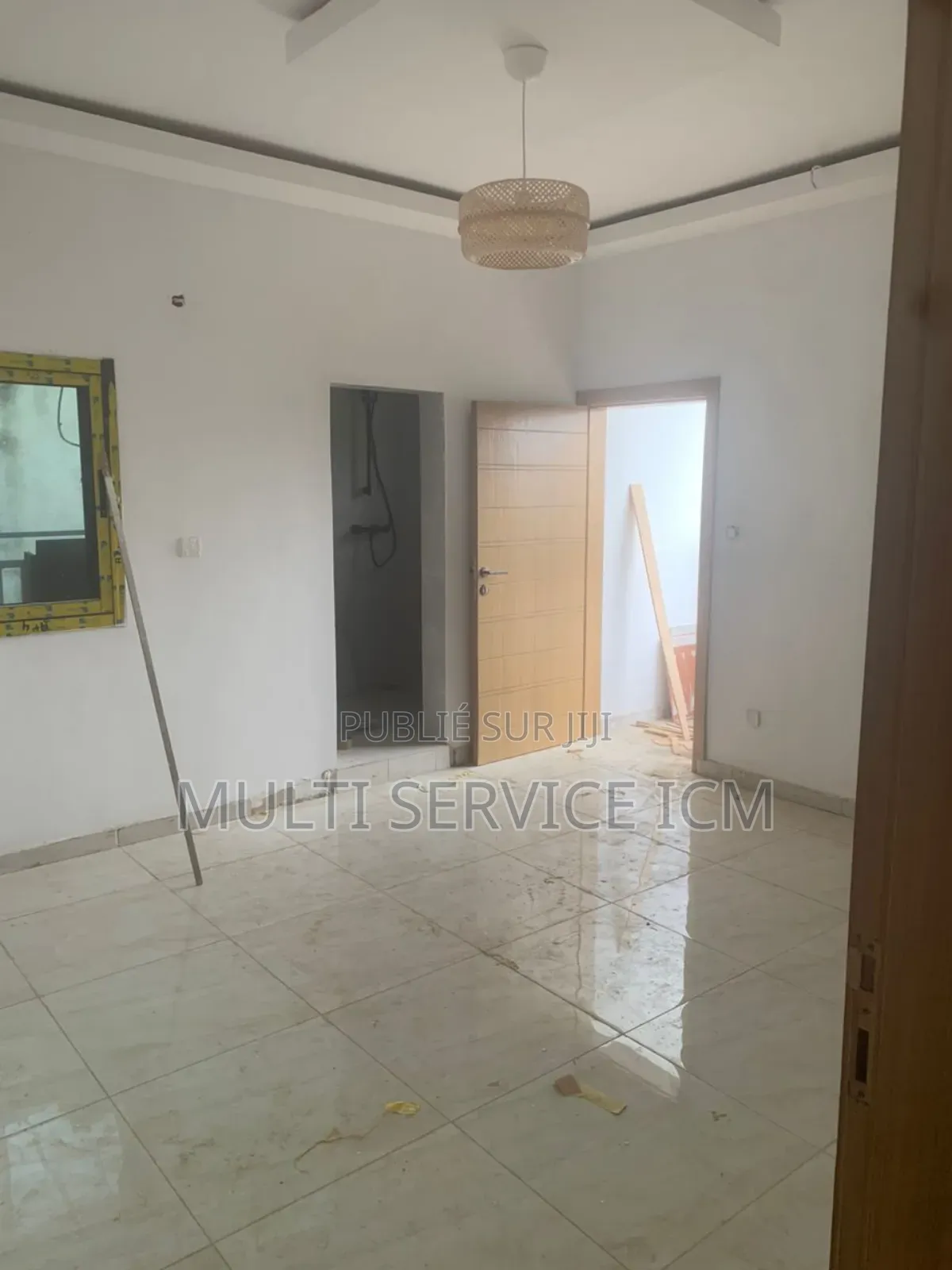 3chbre Appartement dans Cocody à Vendre