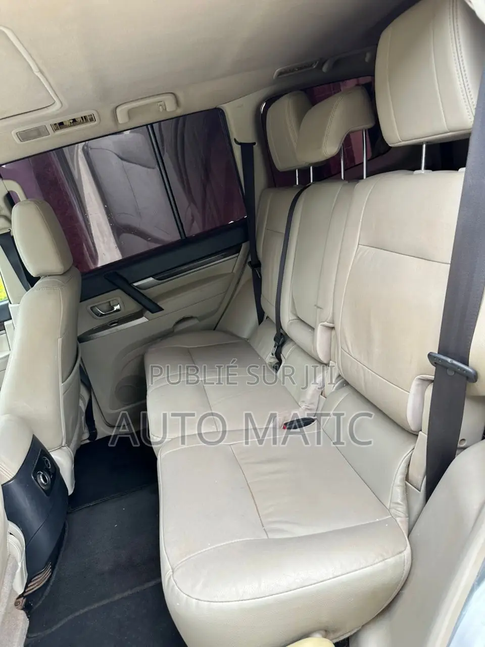 Mitsubishi Pajero 2023 Gris