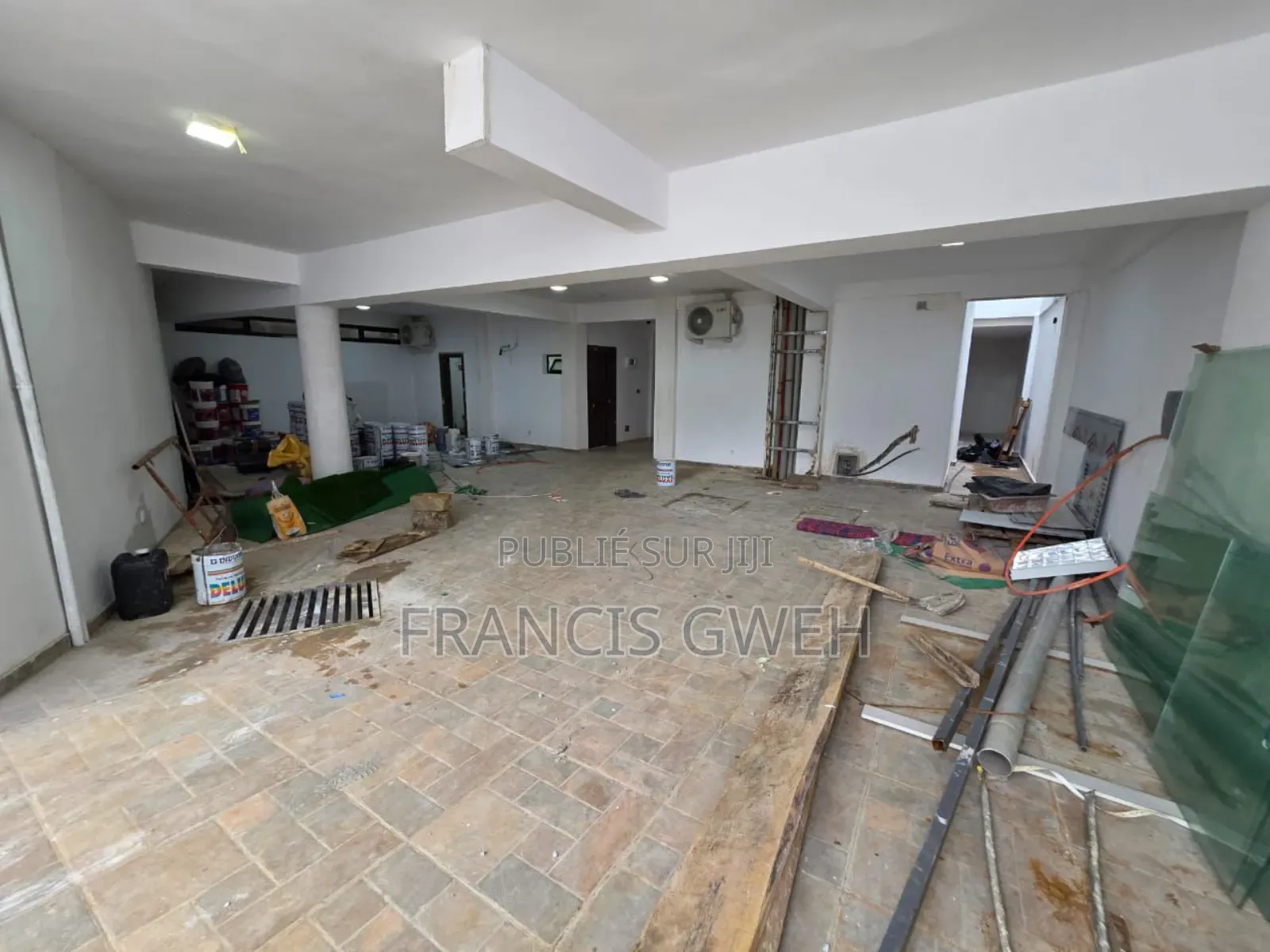 6chbre Duplex dans Francis Gweh, Cocody à Louer