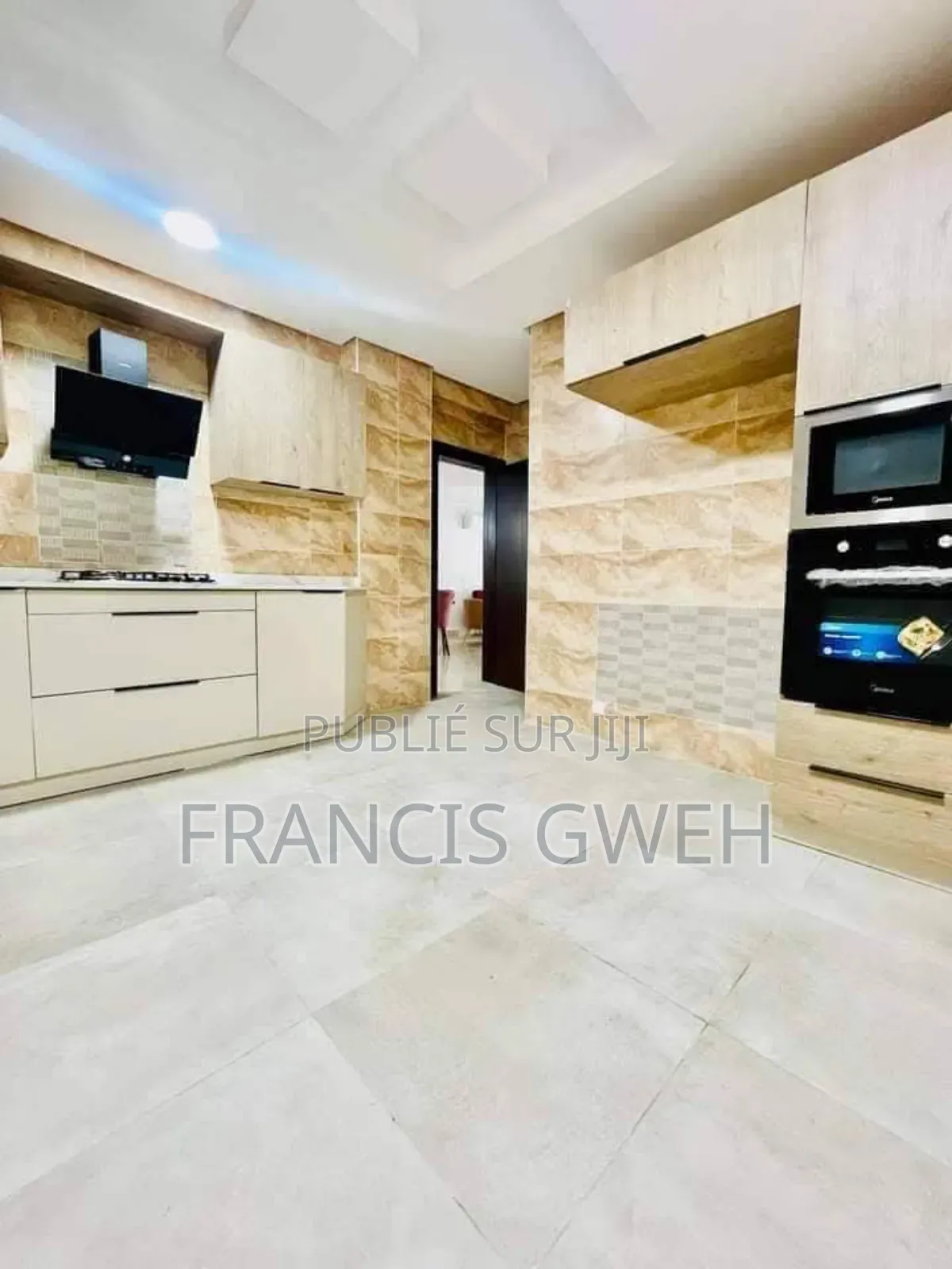 2chbre Appartement dans Francis Gweh, Cocody à Louer