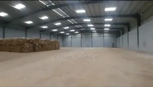 Photo - Entrepôt À Louer