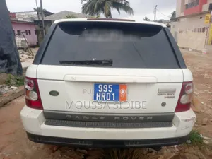 Land Rover Range Rover Sport HSE 4x4 (4.4L 8cyl 6A) 2007 Blanc