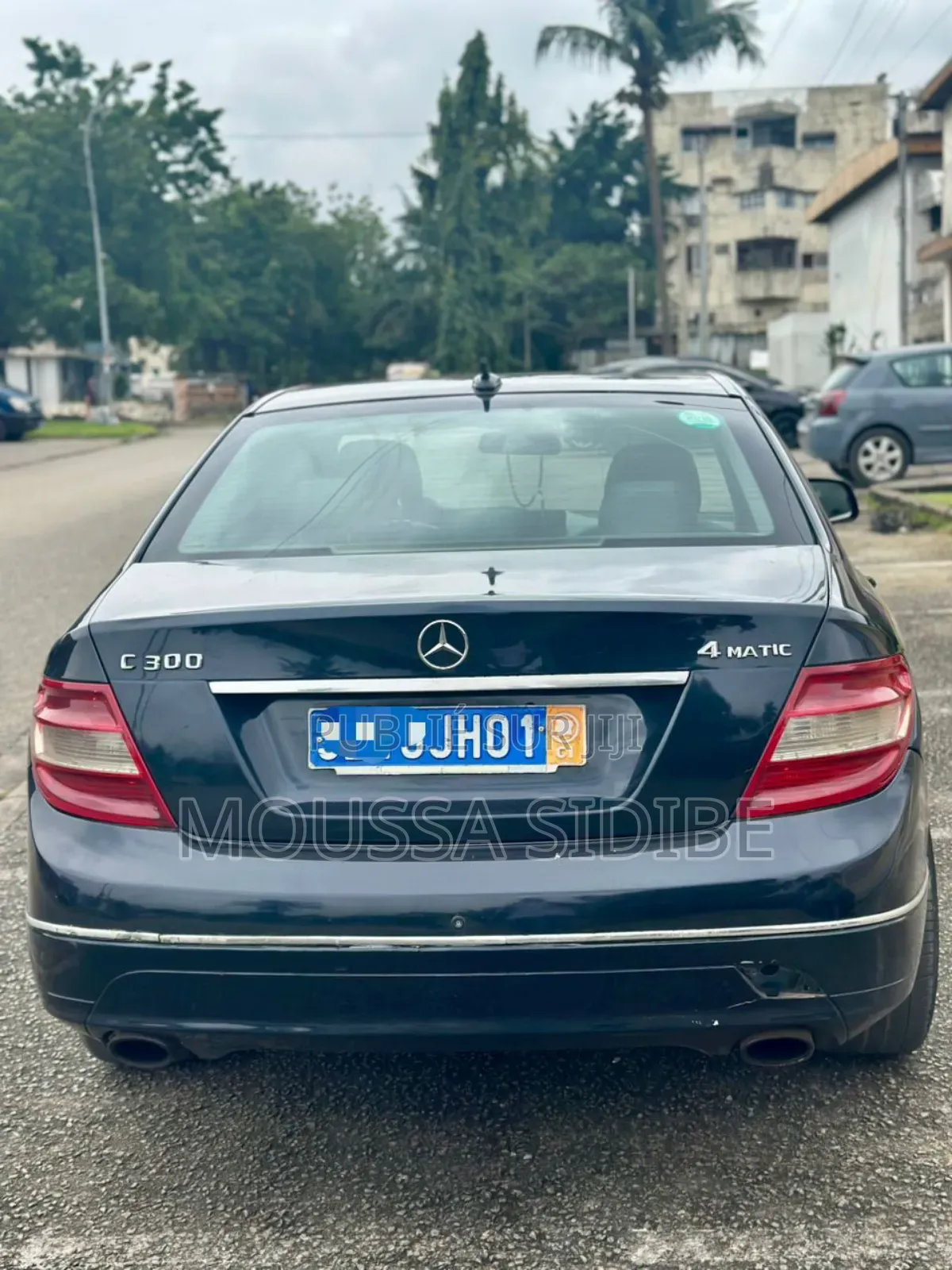 Mercedes-Benz C300 Luxury Sedan AWD (3.0L 6cyl 7A) 2009 Blue